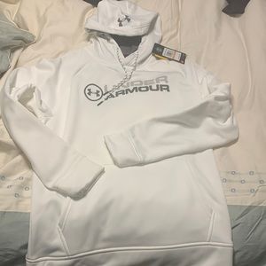 Brand new never worn hoodie